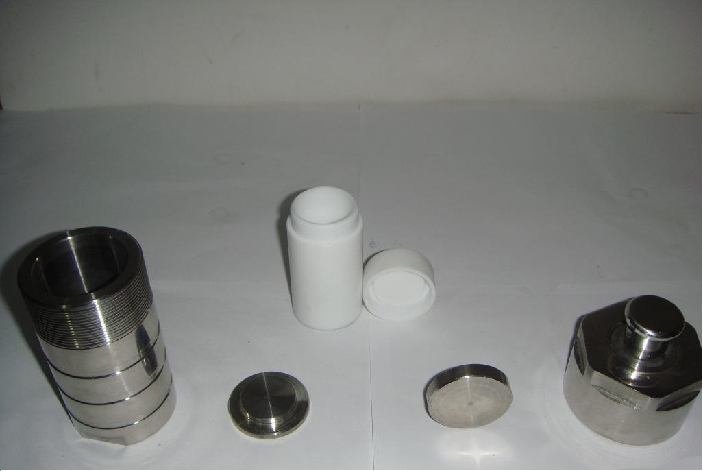 水熱反應器